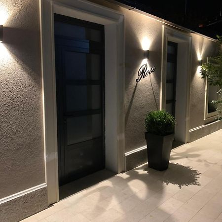 Rose Downtown Apartment Podgorica Luaran gambar