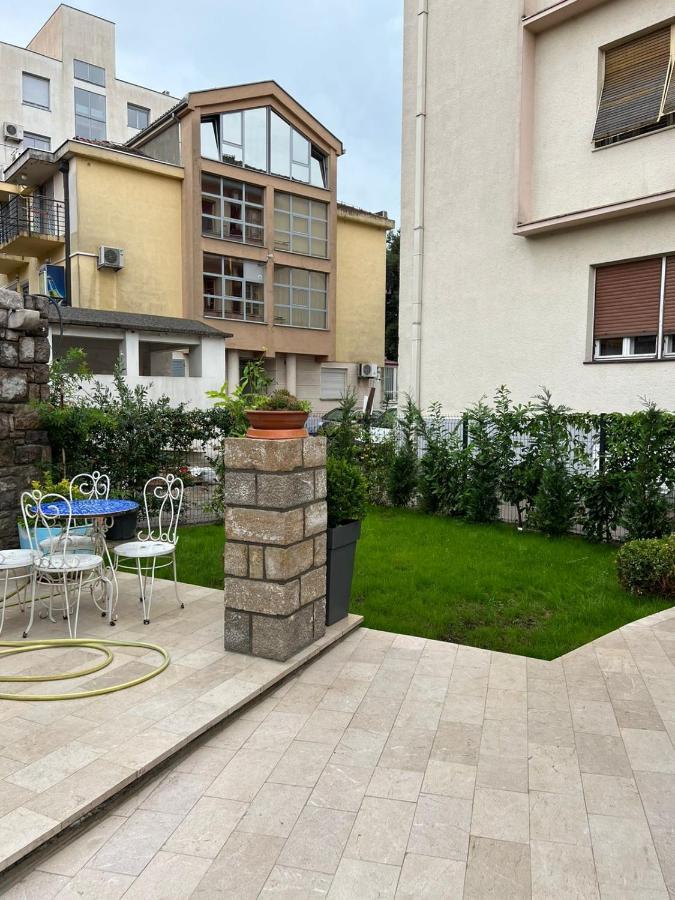 Rose Downtown Apartment Podgorica Luaran gambar