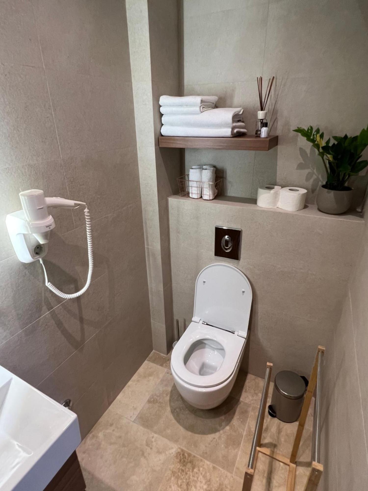 Rose Downtown Apartment Podgorica Luaran gambar