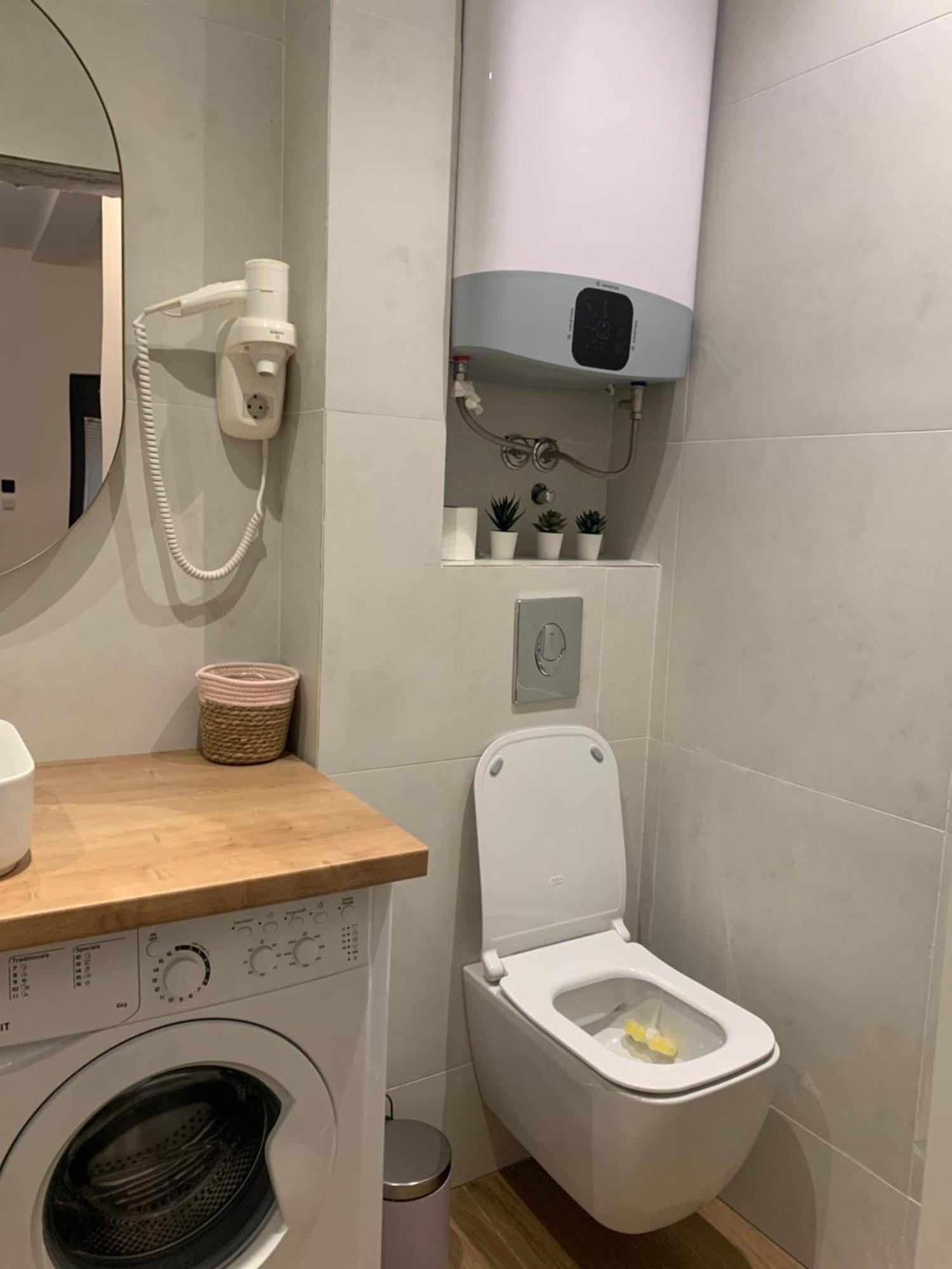 Rose Downtown Apartment Podgorica Luaran gambar